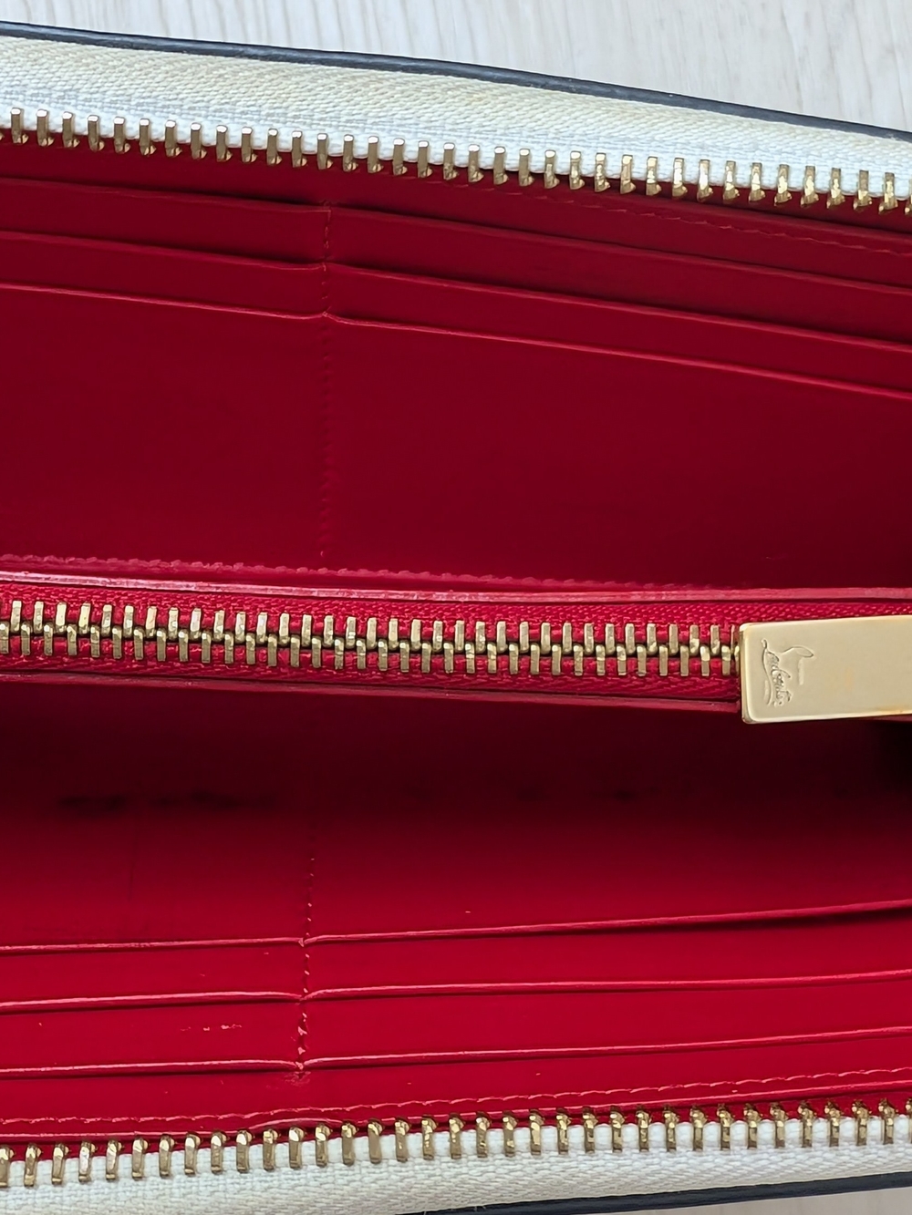 Christian Louboutin White Leather Panetone Multicolor Spikes Zip-Around Wallet - Picture 5 of 14